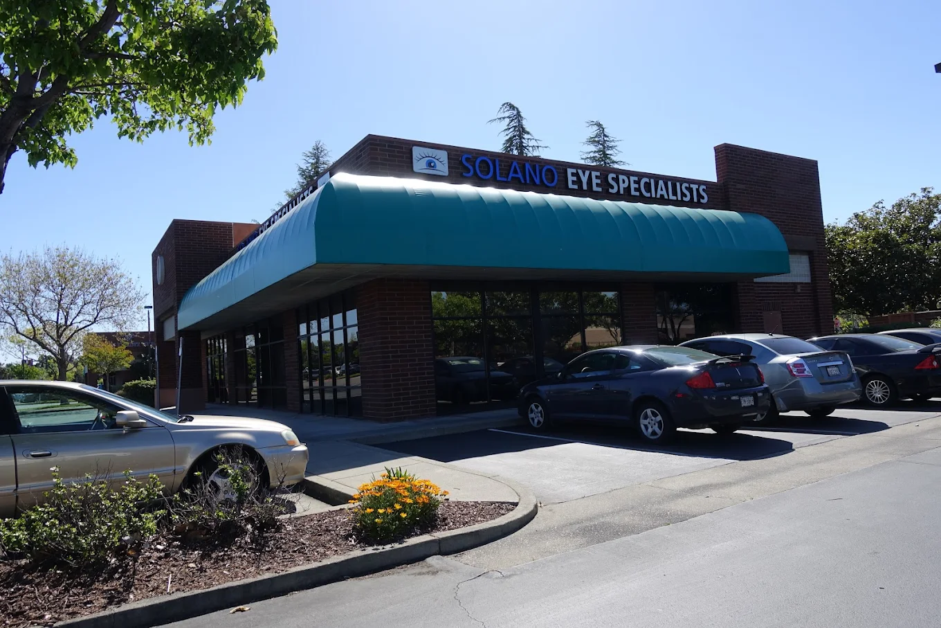 Solano Eye Specialists
